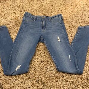 Hollister Skinny Jeans. No sign of wear.
